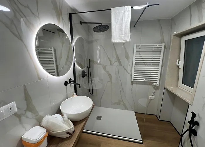 Alojamento de Acomodação e Pequeno-almoço Casetta Aurora 3*